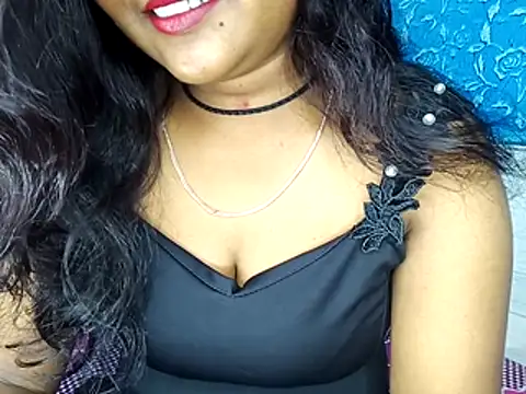 Snapshot of Muktha chatting on November 21, 2:16 pm Muktha online show from November 21, 2:16 pm
