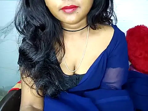 Snapshot of Muktha chatting on November 22, 2:21 am Muktha online show from November 22, 2:21 am