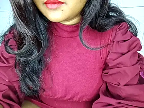 Snapshot of Muktha chatting on November 23, 3:23 pm Muktha online show from November 23, 3:23 pm