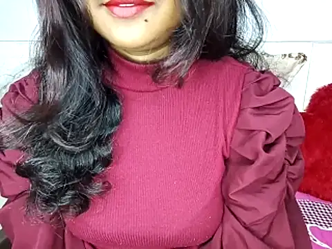 Snapshot of Muktha chatting on November 29, 2:03 am Muktha online show from November 29, 2:03 am