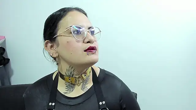 brigittemiller online show from July 28, 2:07 am