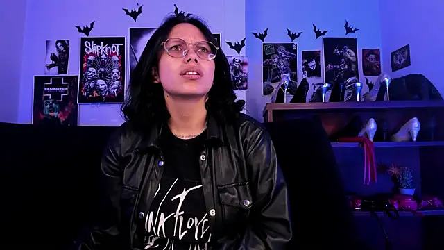 Snapshot of lilith-deveraux chatting on July 8, 6:12 pm lilith-deveraux online show from July 8, 6:12 pm