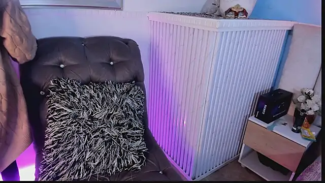 dayanne07 online show from January 22, 4:23 am