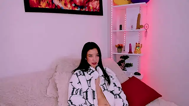 Manuelaa mejiia online show from February 10, 11:55 pm