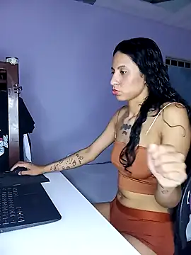 Karii-R online show from December 24, 3:38 am