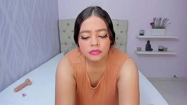 Snapshot of MelissaGrayy chatting on March 11, 11:44 am MelissaGrayy online show from March 11, 11:44 am