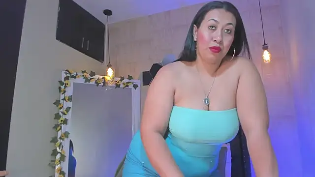 Snapshot of Fransheska-mon chatting on May 14, 2:13 pm Fransheska-mon online show from May 14, 2:13 pm