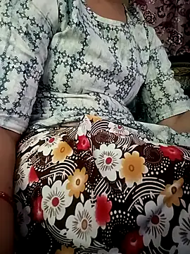 Snapshot of gunjan22 chatting on September 11, 7:41 am gunjan22 online show from September 11, 7:41 am