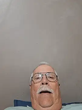 NawtyB1965 online show from August 7, 3:52 am