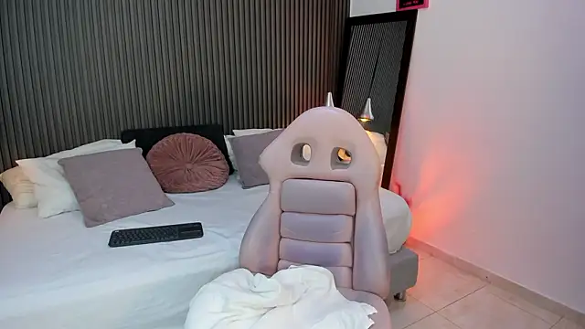 Axel brunette1 online show from March 1, 12:01 am