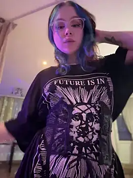 MaddisonHaas online show from February 22, 2:50 am