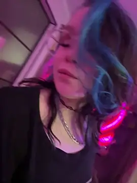 MaddisonHaas online show from March 18, 2:47 am