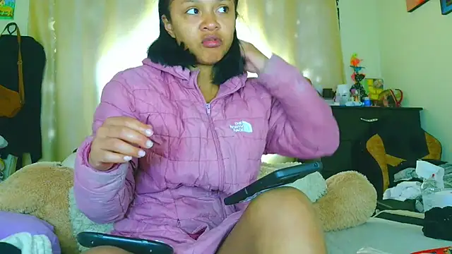 Samary thomas online show from April 29, 2:43 pm