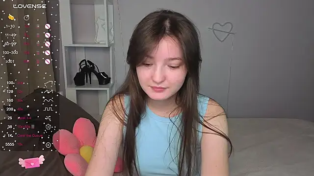 Snapshot of Fairyy_Moon chatting on October 10, 11:26 pm Fairyy Moon online show from October 10, 11:26 pm