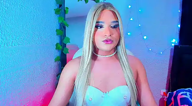 Snapshot of Elody_Preysler69 chatting on March 2, 5:33 am Elody Preysler69 online show from March 2, 5:33 am