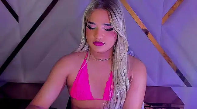 Snapshot of Elody_Preysler69 chatting on March 22, 10:17 am Elody Preysler69 online show from March 22, 10:17 am