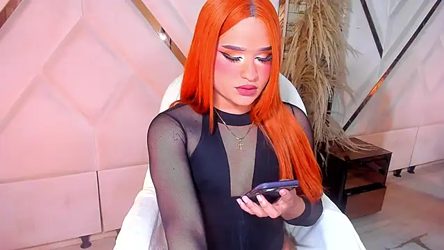 Snapshot of Elody_Preysler69 chatting on October 23, 5:40 am Elody Preysler69 online show from October 23, 5:40 am