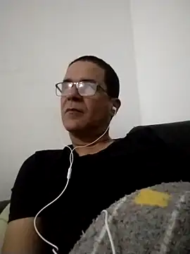 Snapshot of barboza991 chatting on May 11, 1:11 am barboza991 online show from May 11, 1:11 am