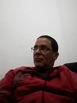 Snapshot of barboza991 chatting on June 15, 3:47 pm barboza991 online show from June 15, 3:47 pm