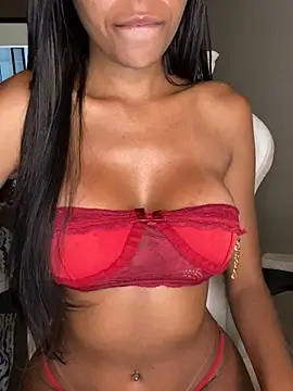 Snapshot of Misalmeidinha chatting on December 7, 3:30 pm Misalmeidinha online show from December 7, 3:30 pm