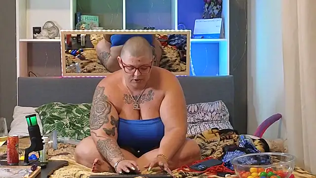 Snapshot of SunshineLexi chatting on September 11, 5:57 pm SunshineLexi online show from September 11, 5:57 pm