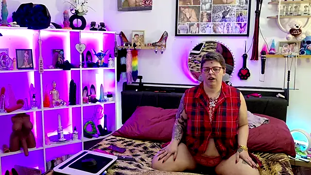 SunshineLexi online show from January 16, 7:12 am