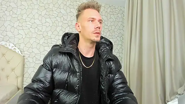 MateoBenjaminX online show from December 21, 10:51 pm