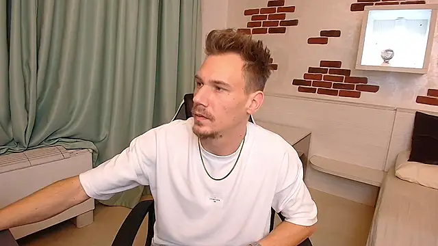 MateoBenjaminX online show from January 10, 5:24 pm