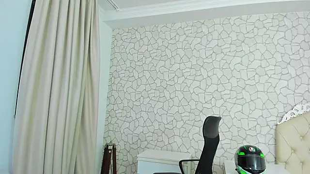 MateoBenjaminX online show from February 5, 10:55 pm