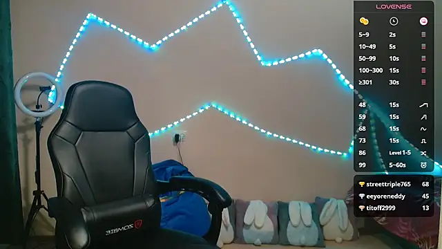 Daria Spring online show from December 16, 10:45 pm