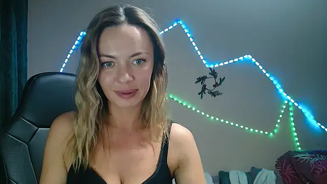 Daria Spring online show from December 25, 8:07 pm