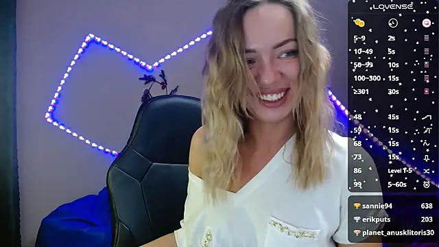 Daria Spring online show from February 18, 8:47 pm