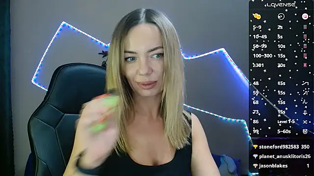 Daria Spring online show from February 20, 9:53 pm