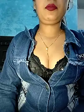 Snapshot of Shanaya_Hotty chatting on December 1, 7:25 pm Shanaya Hotty online show from December 1, 7:25 pm