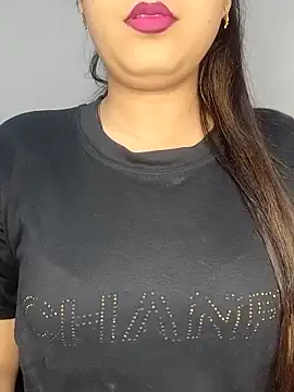 Snapshot of Shanaya_Hotty chatting on October 14, 9:15 pm Shanaya Hotty online show from October 14, 9:15 pm