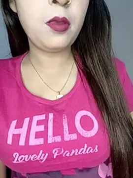 Snapshot of Shanaya_Hotty chatting on November 26, 9:16 pm Shanaya Hotty online show from November 26, 9:16 pm