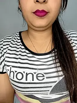 Shanaya Hotty online show from December 19, 8:05 pm