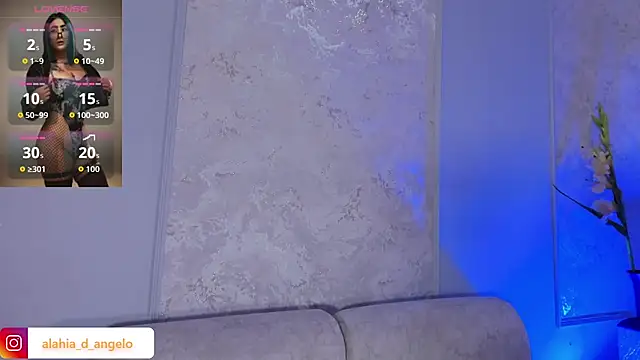Alahia Dangelo online show from July 10, 5:48 pm