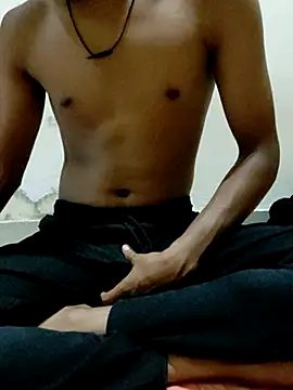 Snapshot of couple3_1_8 chatting on November 14, 7:12 pm couple3 1 8 online show from November 14, 7:12 pm