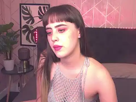 Snapshot of ValentinaBouxBabestation chatting on December 16, 9:41 pm ValentinaBouxBabestation online show from December 16, 9:41 pm