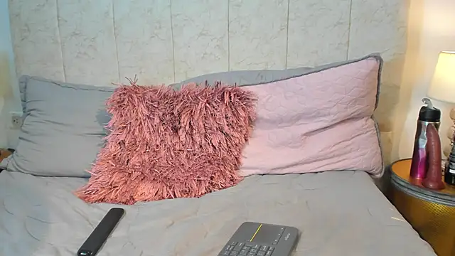  maria foxx  online show from March 9, 6:01 pm