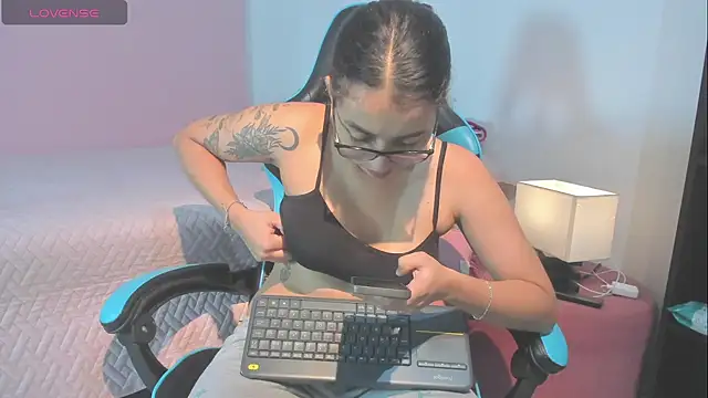 Snapshot of _maria_foxx_ chatting on June 10, 12:04 pm maria foxx online show from June 10, 12:04 pm