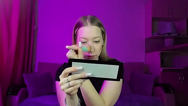 Annabelle Art online show from February 11, 5:37 am