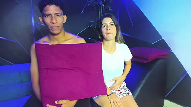 playsgirlhot online show from February 22, 2:41 pm