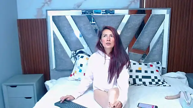 saray hot202cl online show from March 10, 11:43 pm