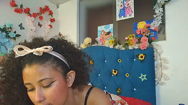 Milkdulce1 online show from July 14, 1:39 pm