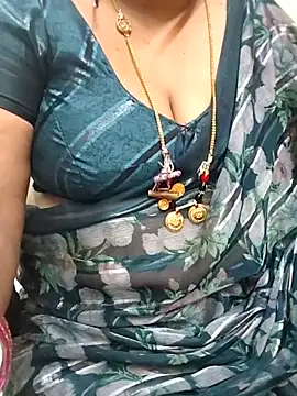 Snapshot of Sexy-Telugunayana2 chatting on May 29, 10:57 am Sexy-Telugunayana2 online show from May 29, 10:57 am