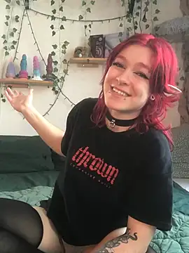 Snapshot of Mushroomsofi_ chatting on January 18, 10:28 am Mushroomsofi  online show from January 18, 10:28 am