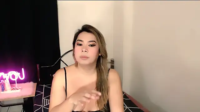 Nathalie Heartxoxo69 online show from February 9, 9:52 pm