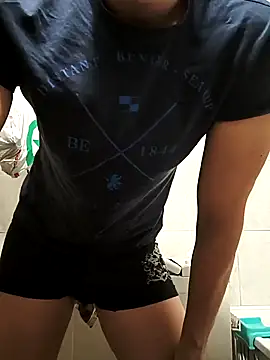 petibacsi96 online show from January 15, 3:07 pm